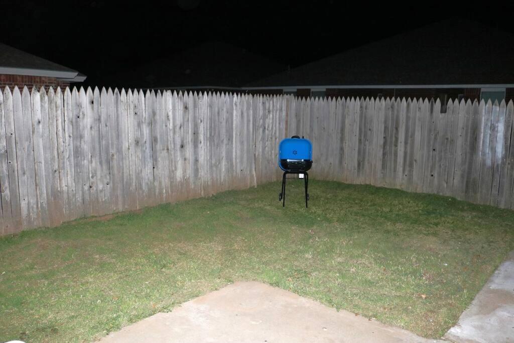 Lubbock Haven 3Beds, 3 Baths Apartment Exterior photo